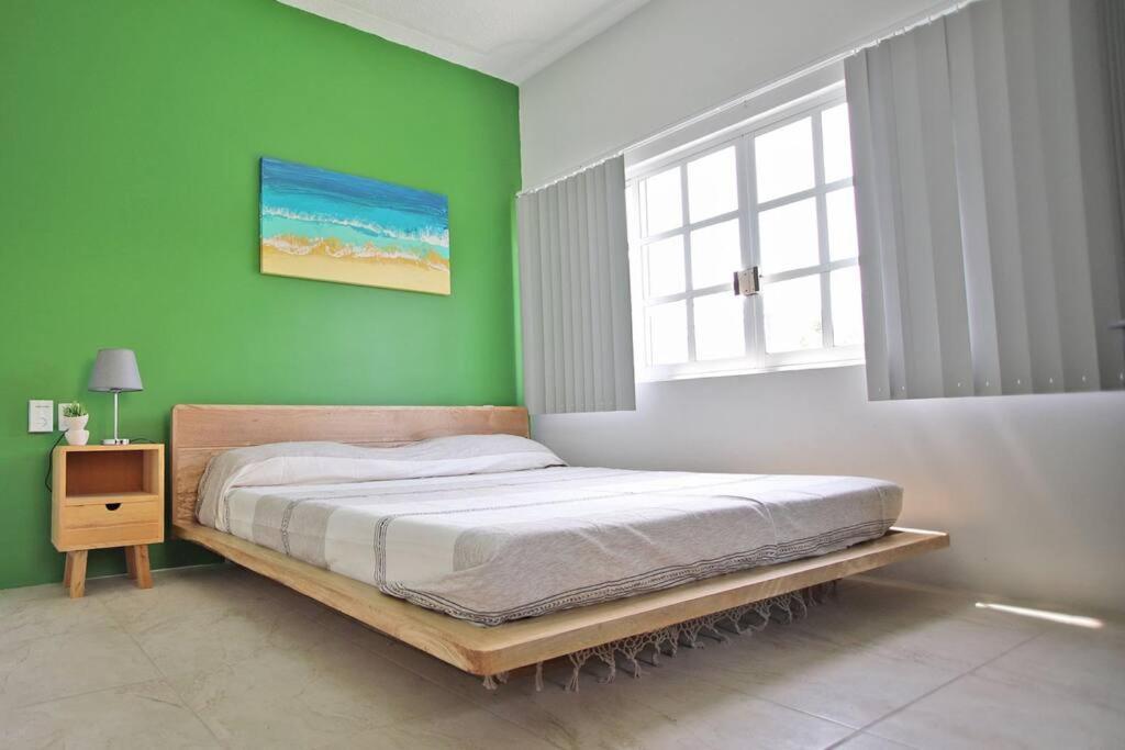 Studio -Trees At Mikasa- Near Beach, Pool, Fast Wifi, Ac & King Bed بويرتو إسكونديدو المظهر الخارجي الصورة
