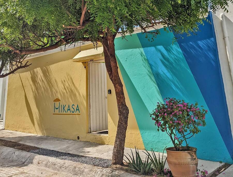 Studio -Trees At Mikasa- Near Beach, Pool, Fast Wifi, Ac & King Bed بويرتو إسكونديدو المظهر الخارجي الصورة